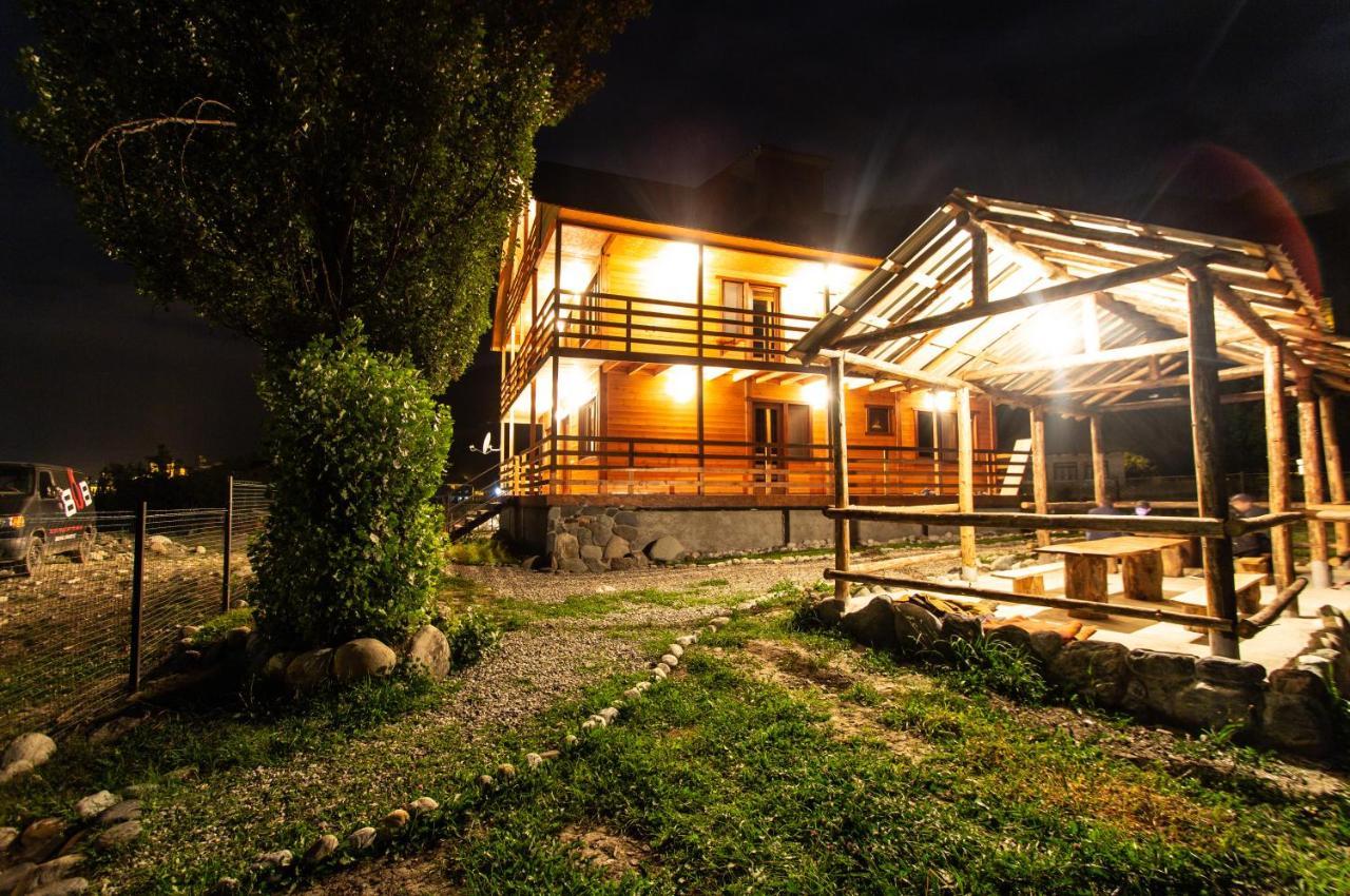 Guesthouse Gio Kashveti Exterior foto